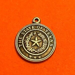 Retired James Avery sterling Silver Texas State Seal Pendant